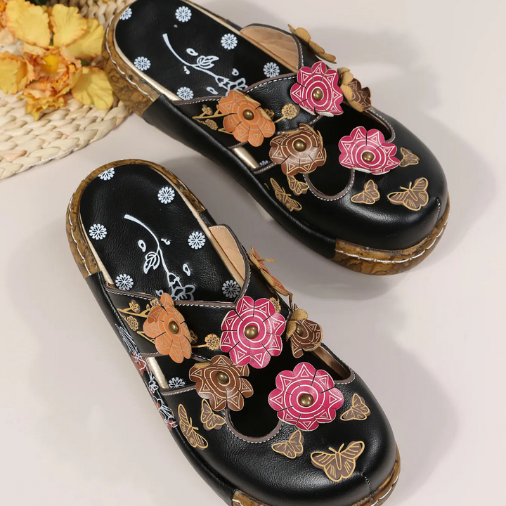Ninette™ - Elegant retro sandals with floral detail