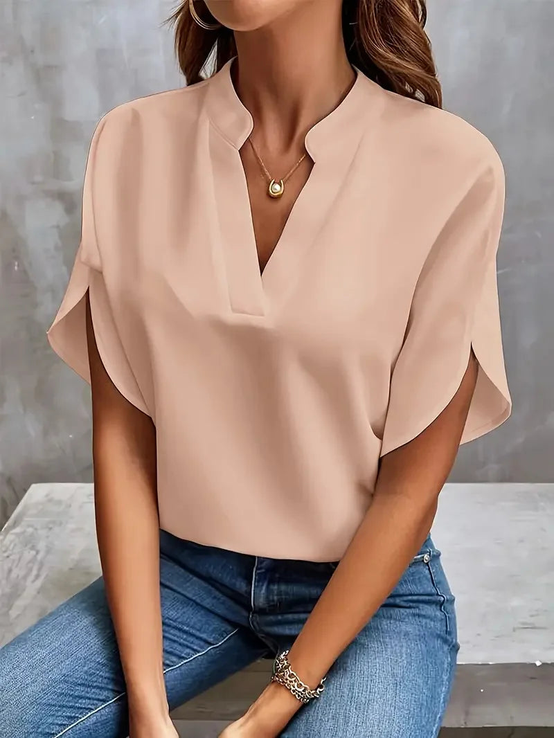 Kim - Elegant V-Neck T-Shirt