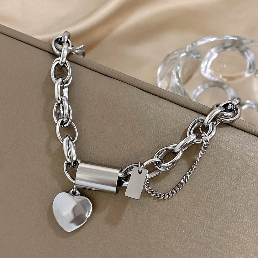 Heartened Chunky Bracelet ( 1+1 FREE)