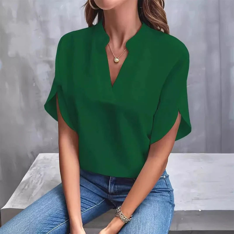 Kim - Elegant V-Neck T-Shirt